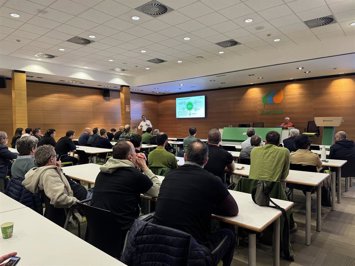 Economía.- Iberdrola cree "imprescindible" incrementar inversiones en redes para atender la necesidad de las industrias