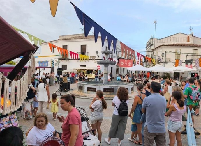 Celebración de Jornadas Medievales en El Castillo de las Guardas (Sevilla) en imagen de archivo.