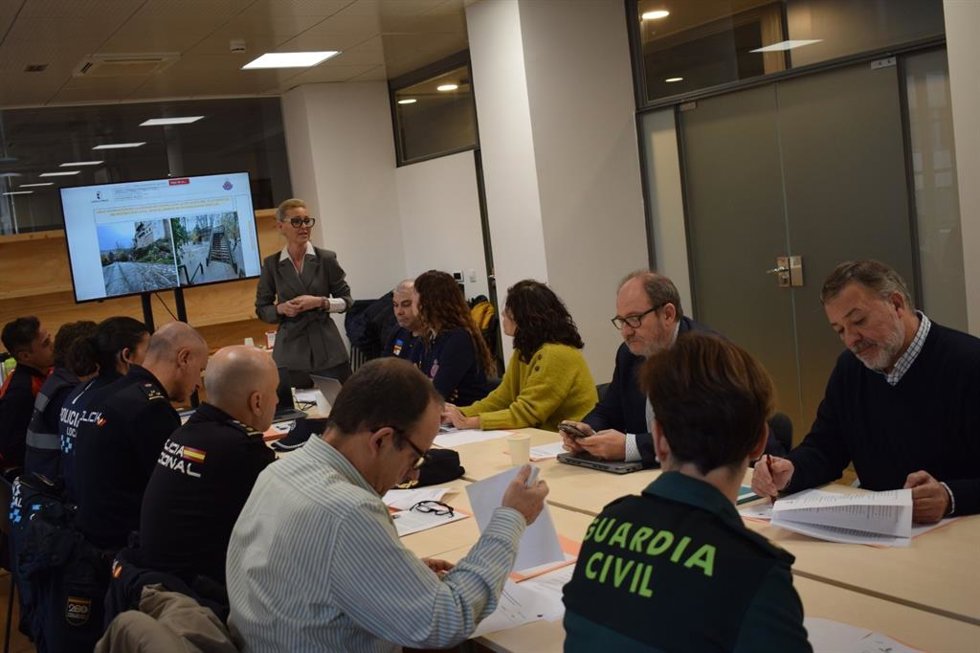 Reunión para abordar el simulacro de emergencias en Cuenca.