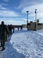 Foto: El sistema antidrón de Indra situado en Lituania recibe la visita de algunas delegaciones de países cercanos