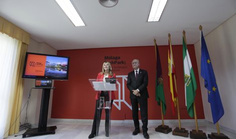 Es Andalucía - Málaga