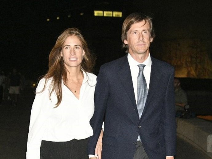 Felipe Cortina y Amelia Millán amplían la familia y convierten a Myriam Lapique en abuela por cuarta vez