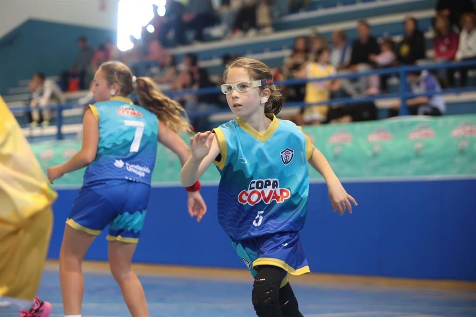Niña participante en la Copa Covap.