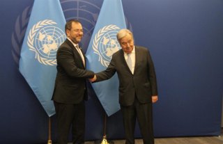 Archivo - El Ministro de Exteriores de Venezuela, Yván Gil Pinto, junto al Secretario General de la ONU, António Guterres
