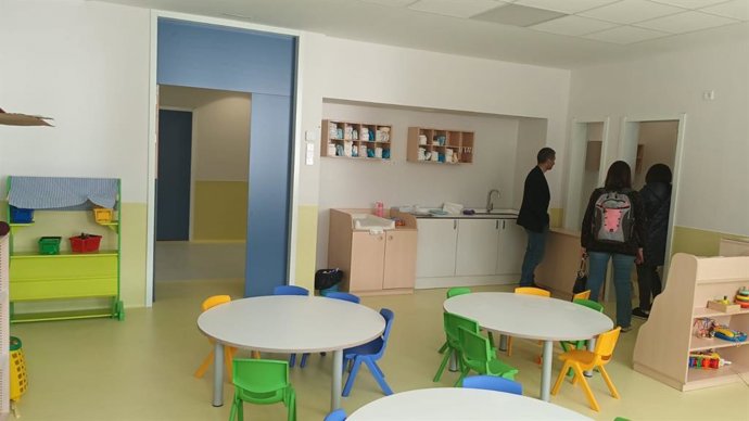 Aula del colegio de Utrillas, clase, colegio, niños, material escolar.