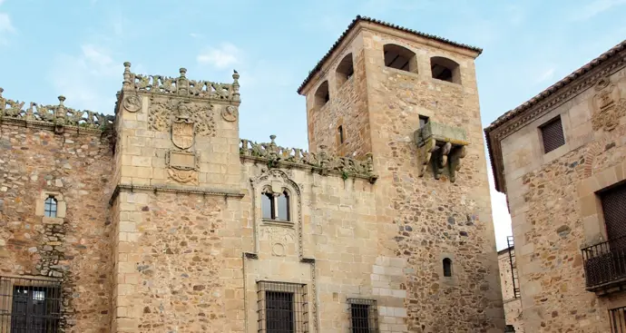 Palacio de los Golfines