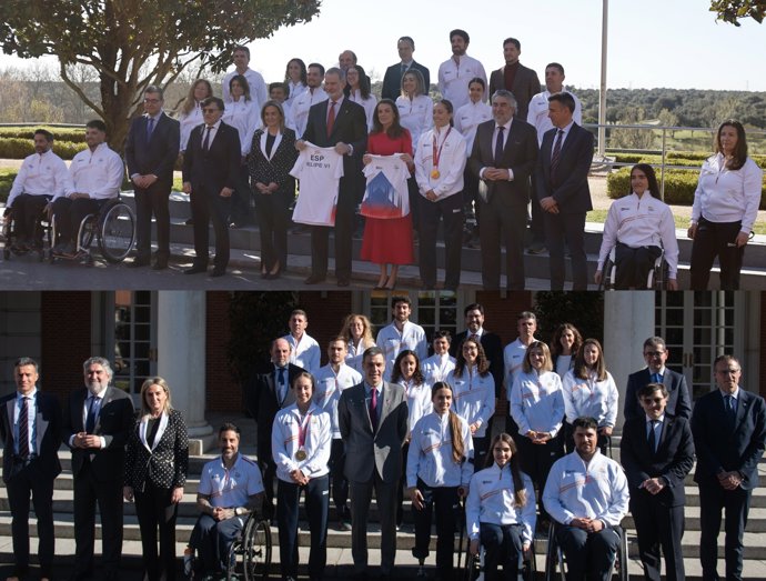 Los Reyes y Pedro Sánchez reciben al equipo paralímpico español