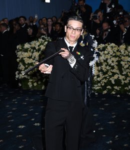 Archivo - May 5, 2025, New York, Ny, United States: Central Cee attends the 2025 Met Gala Celebrating Superfine: Tailoring Black Style at Metropolitan Museum of Art in New York. May 5, 2025.