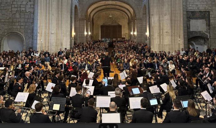 Coro y banda municipal de música de Valladolid EMMVA.