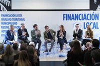 Almeida asegura que Sánchez ha dicho "sí a la guerra y un no a los ayuntamientos"