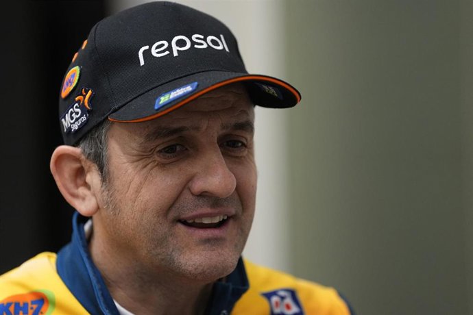 Archivo - El piloto español Isidre Esteve (Repsol Toyota Rally Team), en una entrevista a Europa Press. 