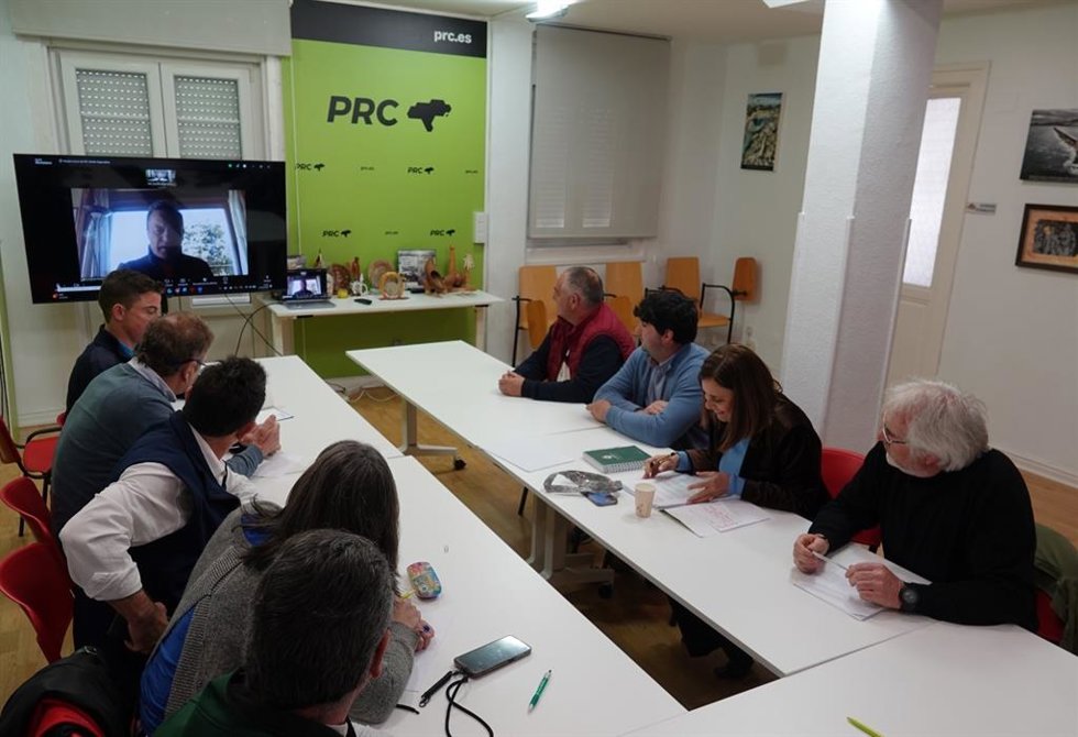 Los ganaderos celebran un Presupuesto de Cantabria que "llega tarde" y piden "acelerar" los pagos de las ayudas