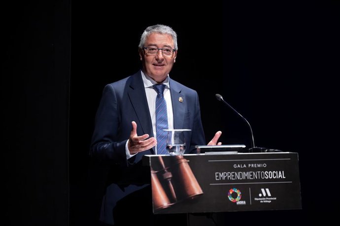 Archivo - El presidente de la Diputación de Málaga Francisco Salado.