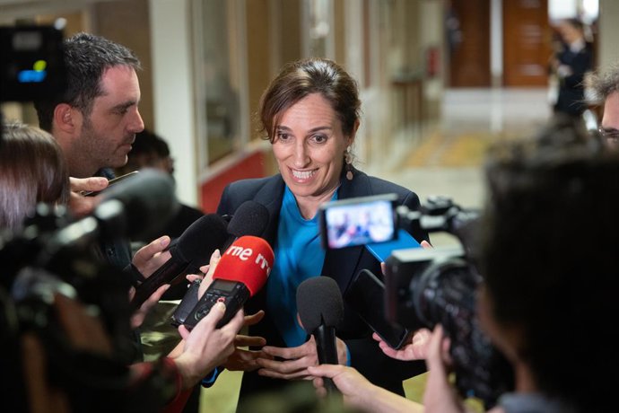 La ministra de Sanidad, Mónica García, comparece ante la Comisión de Sanidad para explicar los cambios en la convocatoria anual de formación especializada, a 17 de marzo de 2026, en Madrid (España). La comparecencia se produce tras una convocatoria FSE ma