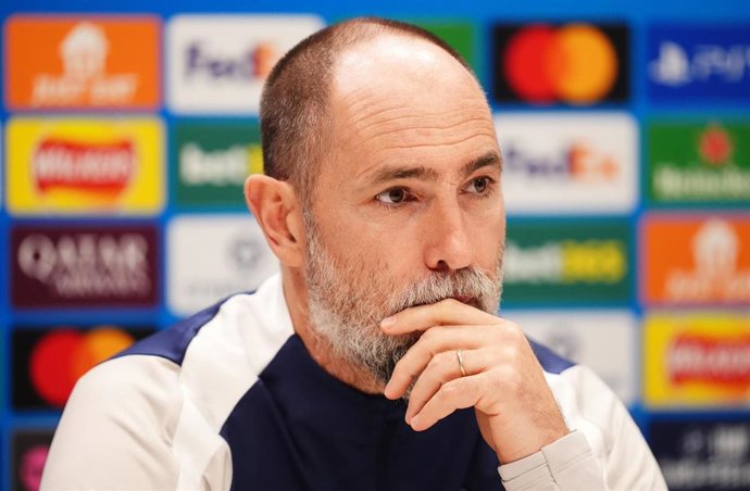 El entrenador del Tottenham, Igor Tudor, en rueda de prensa. 