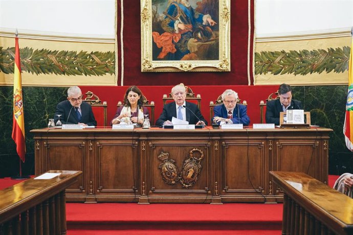 Experto señala que la mordedura de serpiente causa "unas 100.000 muertes" y casi 500.000 amputaciones al año en el mundo