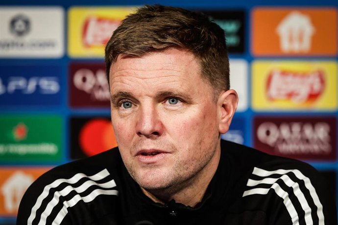 Archivo - El entrenador del Newcastle United, Eddie Howe, en rueda de prensa
