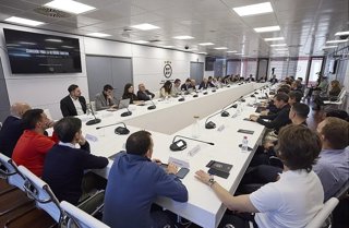 Imagen de la reunión del Comité de Reforma del Sistema Arbitral