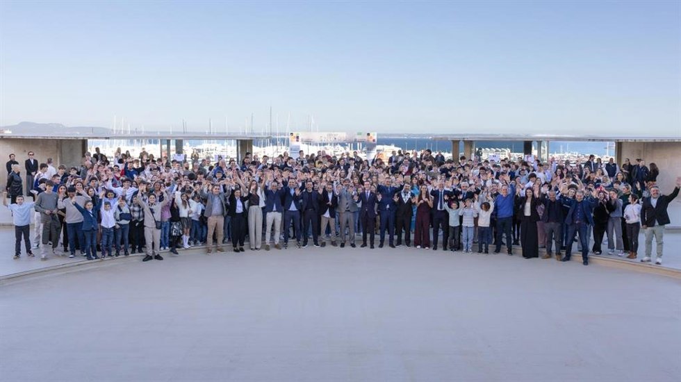 Imagen grupal de los deportistas reconocidos en la 24 Gala del Deporte del Consell de Mallorca.