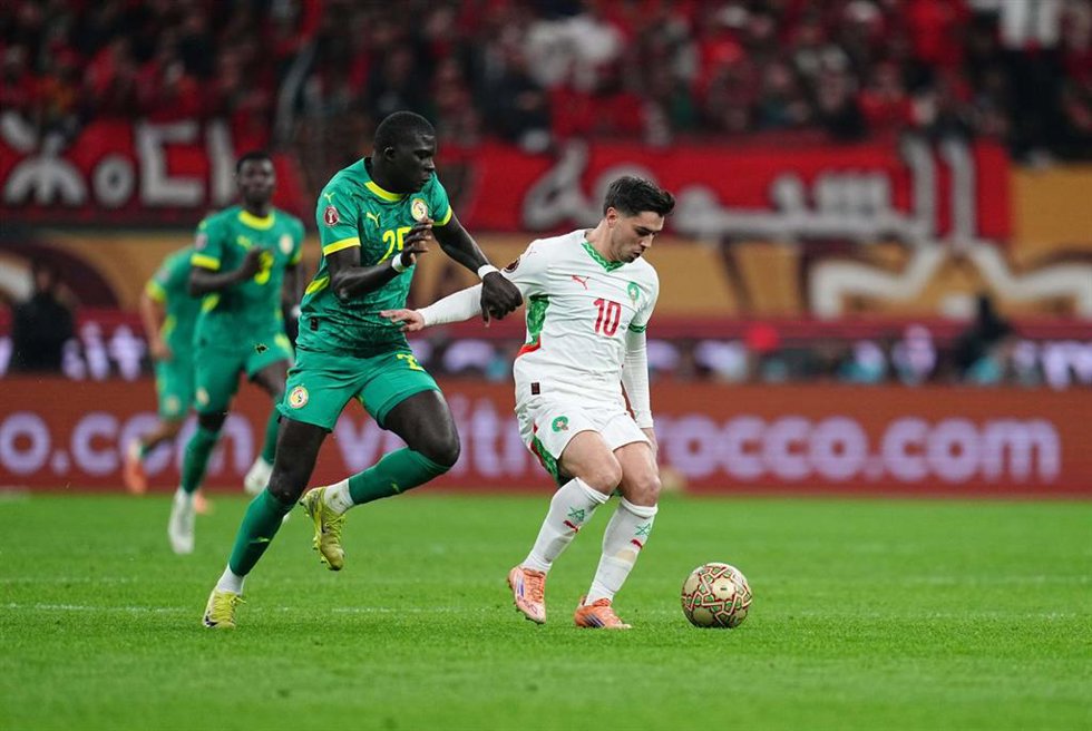 Archivo - 18 January 2026, Morocco, Rabat: Senegal's El Hadji Malick Diouf (L) and Morocco's Brahim Diaz battle for the ball during the 2025 AFCON Africa Cup of Nations final soccer match between Morocco and Senegal at Prince Moulay Abdellah Stadium. Ph
