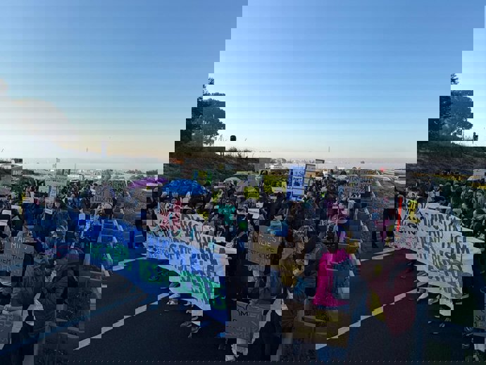 Corte en la A-2 en Lleida por la huelga de docentes