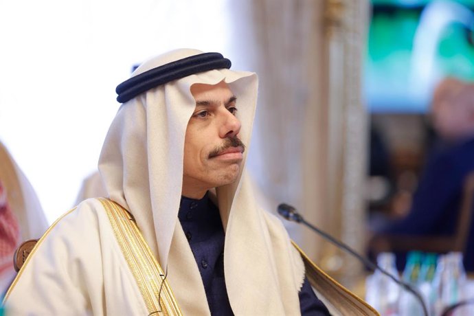Archivo - February 6, 2026, Brdo Pri Kranju, Slovenia: Saudi Minister of Foreign Affairs Prince Faisal bin Farhan Al Saud attends a meeting of foreign ministers of Bahrain, Egypt, Jordan, Saudi Arabia and Qatar, hosted by the Slovenian Minister of Foreign