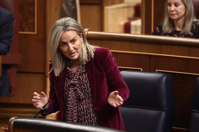 La ministra de Educación, Formación Profesional y Deportes, Milagros Tolón,  