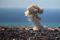 La cadena Al Manar denuncia la muerte de uno de sus presentadores y su esposa en un bombardeo de Israel