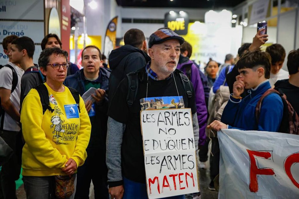 Los activistas durante la protesta