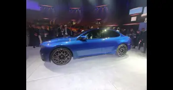 BMW revela el nuevo i3, su berlina eléctrica con hasta 900 km de autonomía y carga ultrrápida