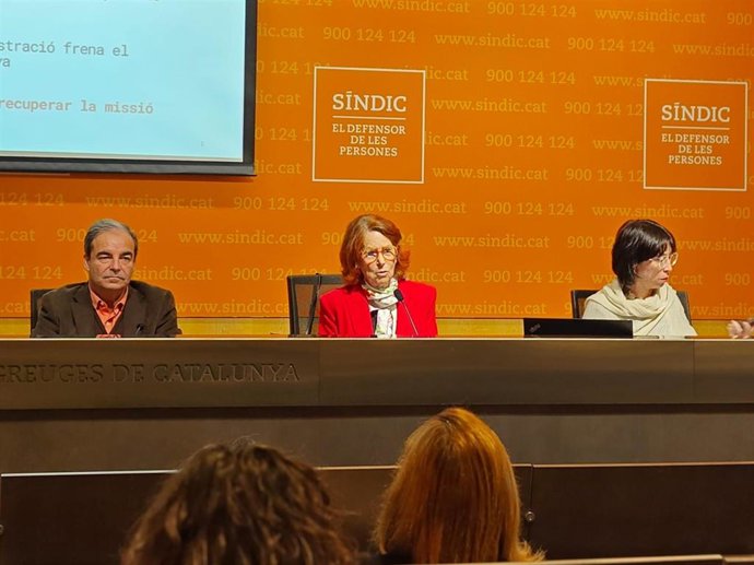 La Síndica durante la rueda de prensa de este miércoles.