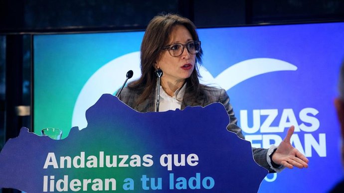 La presidenta del PP de Málaga, Patricia Navarro, en una imagen de archivo.