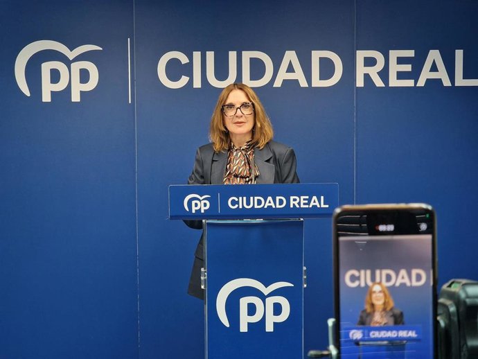 La portavoz del PP en el Ayuntamiento de Valdepeñas, Cándida Tercero.