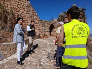 Mata en su visita a Hornos de Segura