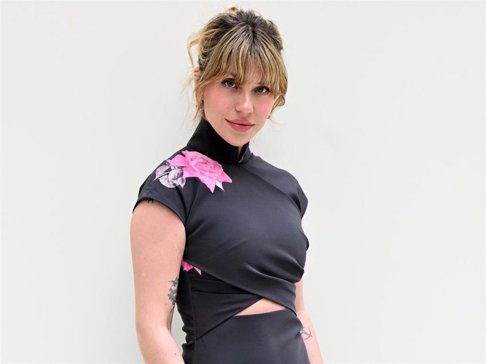Anita Matamoros asiste al desfile de la firma Juan Vidal en la 83 edición de Mercedes-Benz Fashion Week Madrid