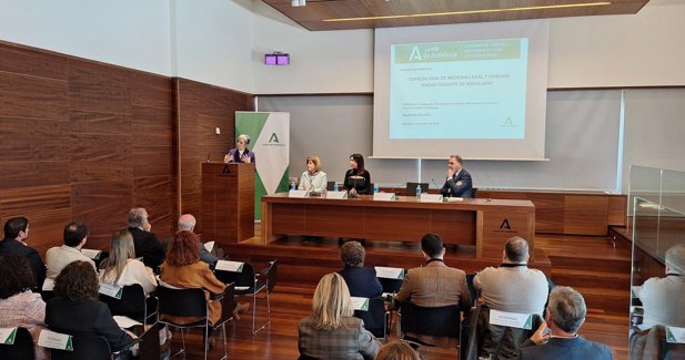 Es Andalucía - Málaga