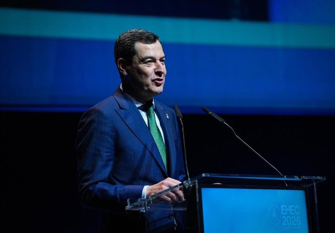 El presidente de la Junta de Andalucía, Juanma Moreno, interviene en la Conferencia Europea de Energía del Hidrógeno (EHEC). A 11 de marzo de 2026 en Sevilla (Andalucía, España). 