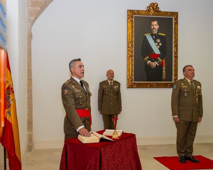 Acto de toma de Posesión del Comandante General de Baleares, Ricardo Esteban Cabrejos.