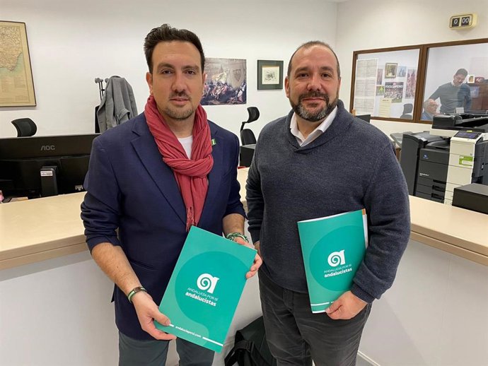 Representantes de Andalucía Por Sí-Andalucistas registran en el Parlamento una iniciativa legislativa para proteger el habla andaluza.