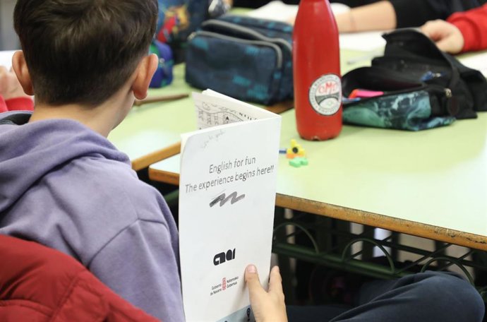 Archivo - Alumno en clase.