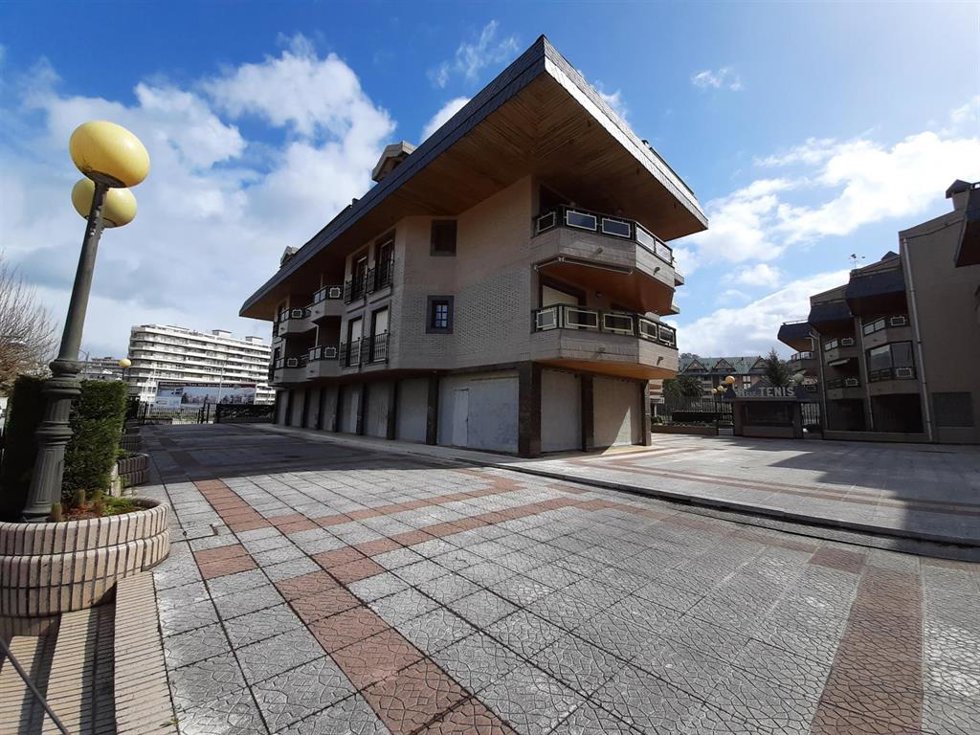 Archivo - Edificio Tenis Laredo
