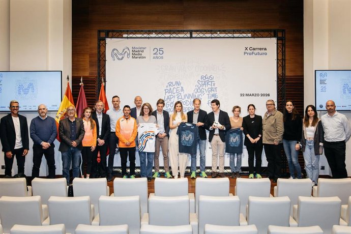 Cerca de 31.000 corredores participan este domingo en la XXV Movistar Madrid Medio Maratón y X Carrera ProFuturo, que ha sido presentada este miércoles en el Ayuntamiento de Madrid.