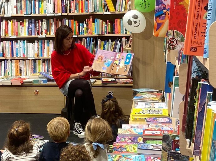 Cuentacuentos en Vallsur.