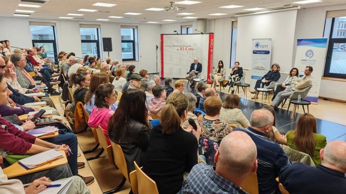 FICYT y el Ayuntamiento de Gijón reúnen a expertos en alzhéimer para dar a conocer los últimos avances