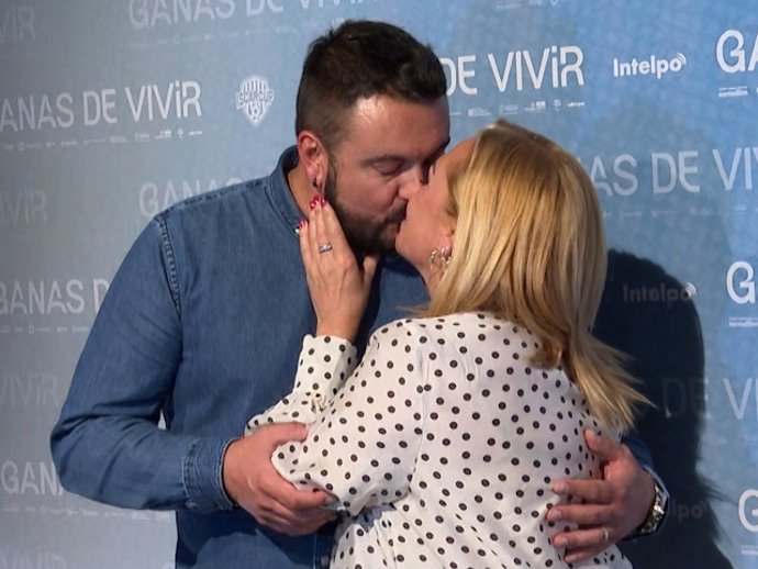 Belén Esteban y Miguel Marcos en el estreno de la nueva película de 'El Langui'