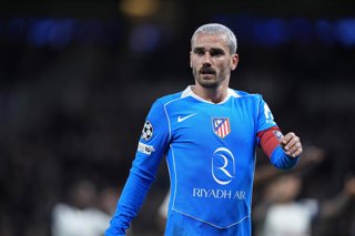 Antoine Griezmann of Atletico de Madrid looks on during the UEFA Champions League 2025/26 Round of 16 Second Leg match between Tottenham Hotspur and Atletico de Madrid at Tottenham Hotspur Stadium on March 18, 2026, in London, England.