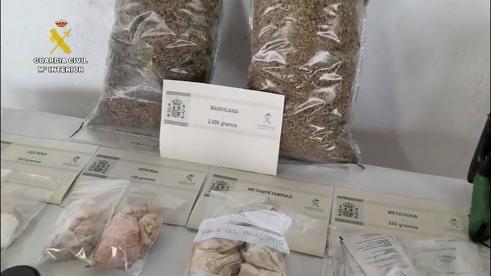 Droga incautada en una operación de la Guardia Civil en Gibraleón.
