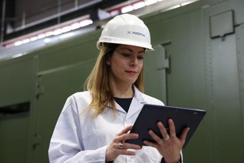 Talento femenino en Indra