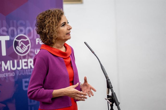 La  vicepresidenta primera y ministra de Hacienda, María Jesús Montero, clausura las 'Jornadas Confederales del Área de Mujeres' de UGT, a 5 de marzo de 2026, en Madrid (España). (Foto de archivo).
