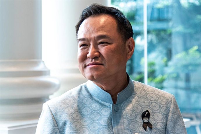 Archivo - Anutin Charnvirakul, nuevo primer ministro de Tailandia.